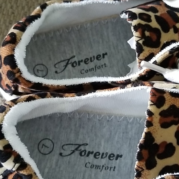 ⭐CLEARANCE SALE⭐ LEOPARD TENNIS SHOES - Picture 5 of 8